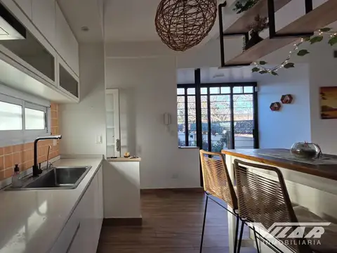 Depto Tipo Casa en Venta de 3 ambientes