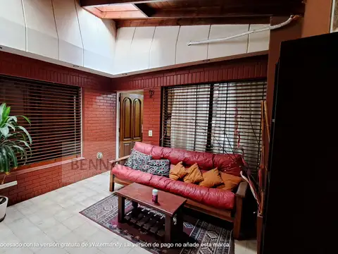 Avenida Álvarez Jonte 3800, Piso pb