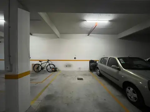 Venta Cochera cubierta Subsuelo centro Villa Ballester