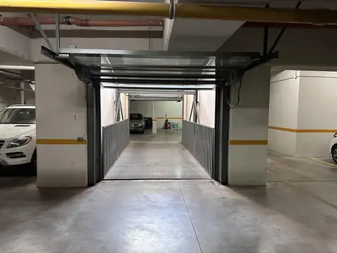 Venta Cochera cubierta Subsuelo centro Villa Ballester