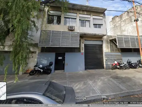 VENTA TERRENO CON DEPOSITOS, GALPONES Y RENTAS