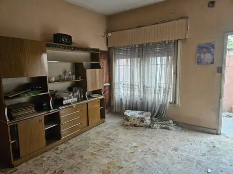 Depto Tipo Casa en Venta en Ciudadela, USD 98.000