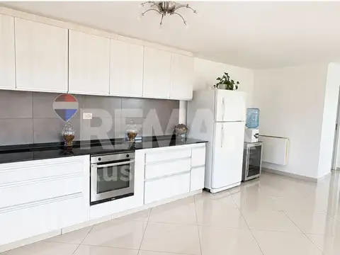 Casa en Venta en Caleta Olivia, USD 430.000