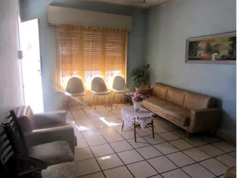 Casa en Venta en San Antonio De Areco, USD 110.000