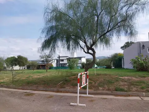 Terreno en Venta 12  mts Frente