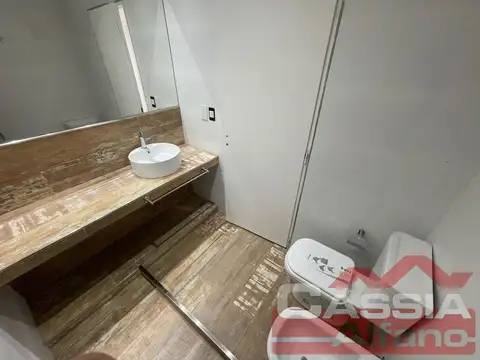 Departamento en Alquiler en Lanús Este, $ 980.000