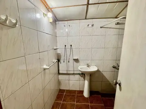 Venta casa de 2 dormitorios en zona céntrica Pando