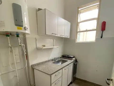 Departamento en Alquiler en Monserrat, $ 380.000