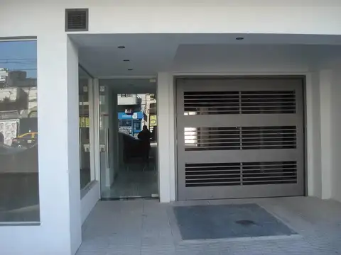 Avenida Rivadavia 10500, Piso 9