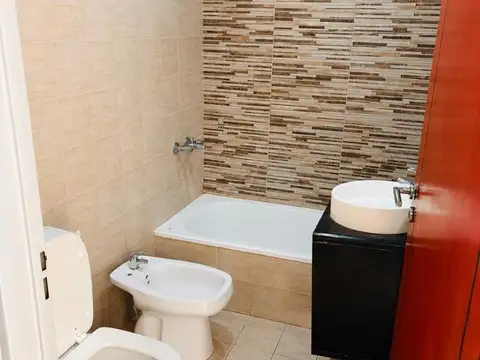 Departamento 2 ambientes con 2 baños
