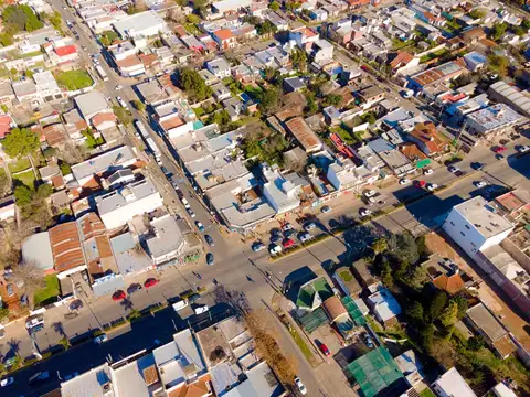 Edificio En Venta: Locales Y Departamentos - Jose C Paz GBA Zona Norte