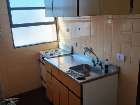 Departamento en Alquiler en Balvanera, $ 690.000