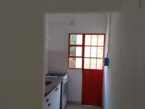 Las Calandrias 300