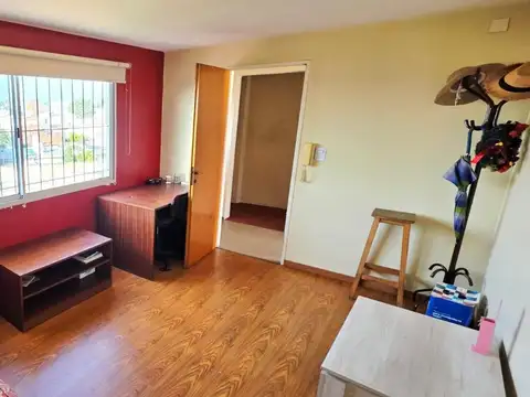 PH DE 4 AMBIENTES CON TERRAZA PROPIA VENTA ,RAMOS MEJIA