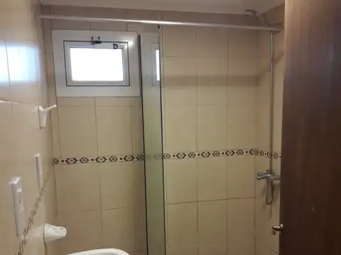 Depto Tipo Casa 2 ambientes con 1 baño