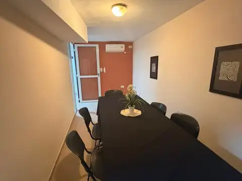 Oficina en Alquiler 25 años