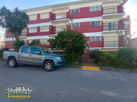 DEPARTAMENTO DE 3 AMBIENTES CON COCHERA EN PUNTA MOGOTES A 2 CUADRAS DEL MAR !