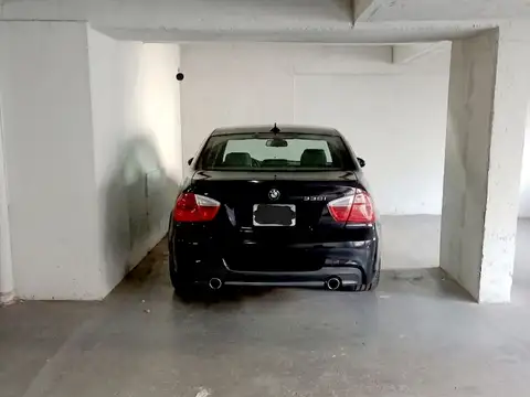 Venta Cochera Cubierta en Balvanera - Av Belgrano