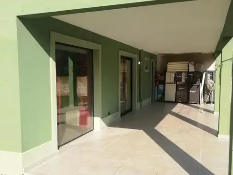 Miro al 700