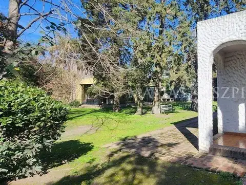 Casa en Venta de 4 ambientes Villa Udaondo