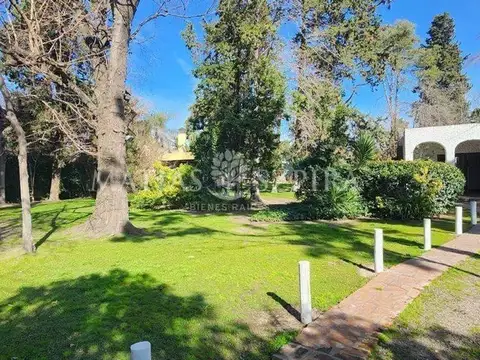 Casa en Venta de 4 ambientes Villa Udaondo