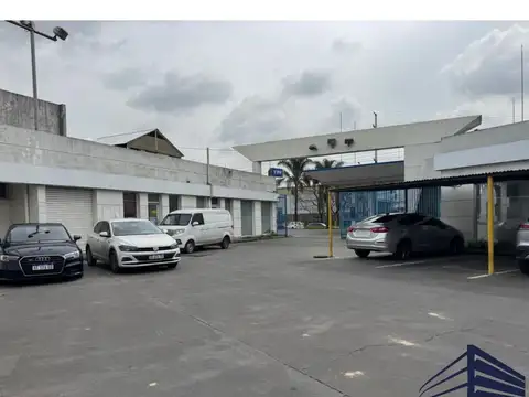 Local en Venta en Billinghurst, USD 520.000