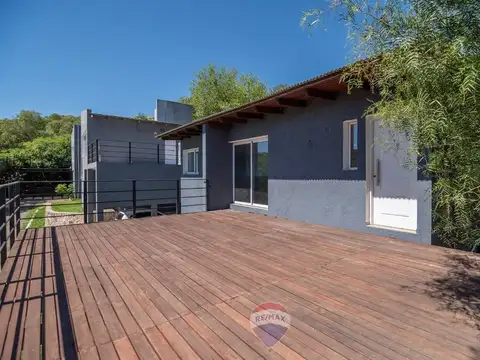 Se Vende Casa en Housing  Rio Ceballos Córdoba