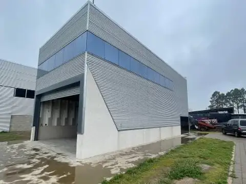 José Hernández 3800 , Piso 0