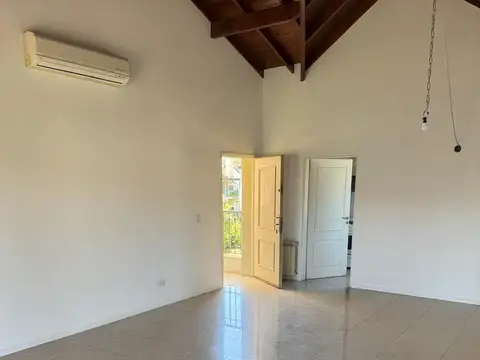 Departamento en Alquiler de 3 ambientes