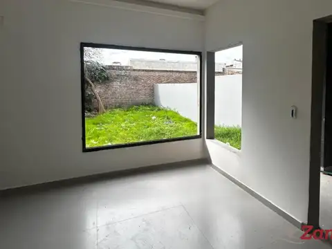 Casa en Venta en Countries y Barrios Cerrados en Hurlingham, USD 220.000