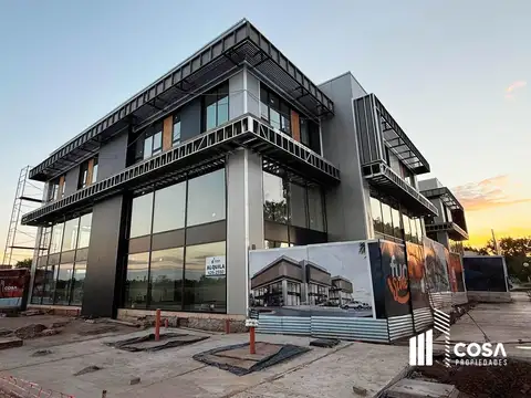 Oficina en Venta en Funes, USD 133.000