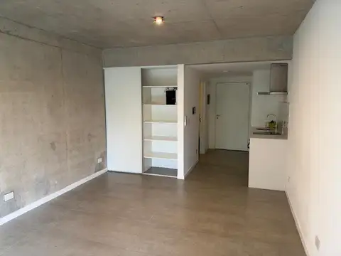 Departamento en Alquiler en Vicente López Vías / Maipú, USD 800