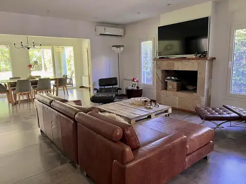 Casa en Alquiler en Ayres De Pilar, USD 7.000