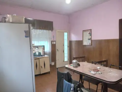 Casa 3 ambientes con 1 baño