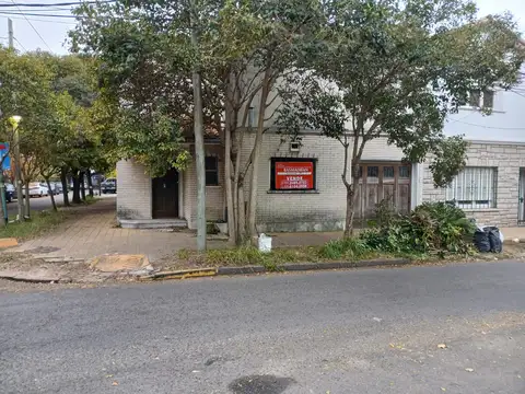 Oportunidad: Chalet de 2 Plantas a Reciclar  |  Florida Mitre  |  O´Higgins 1200