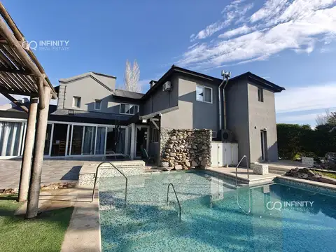Venta Casa en Los Sauces Barrio Privado - Pilar