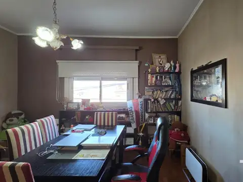 Depto Tipo Casa en Venta de 4 ambientes