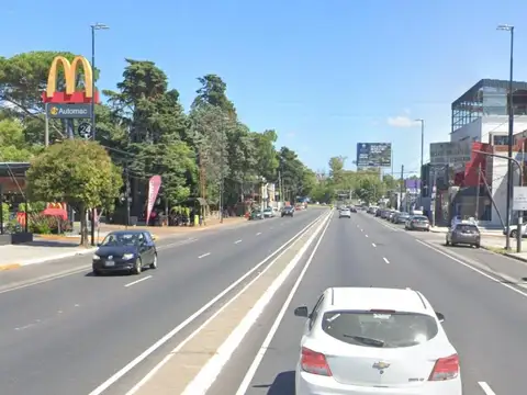 Terreno en Venta 8  mts Frente