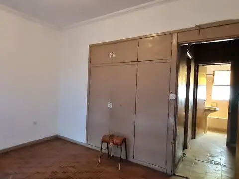 Depto Tipo Casa 4 ambientes con 2 baños