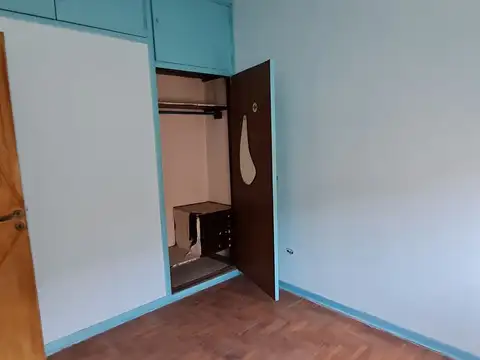 Depto Tipo Casa en Venta 45 años