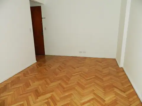 AV. LUIS MARIA CAMPOS 500, Piso 5