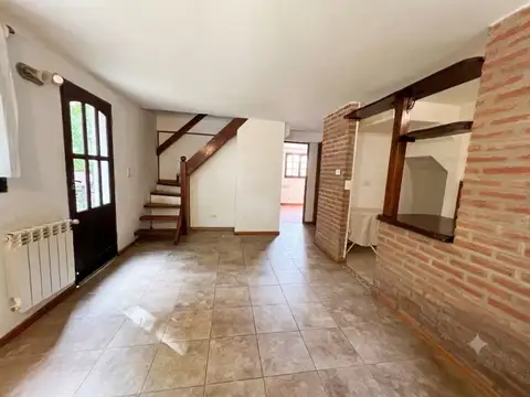 Depto Tipo Casa en Venta de 3 dormitorios