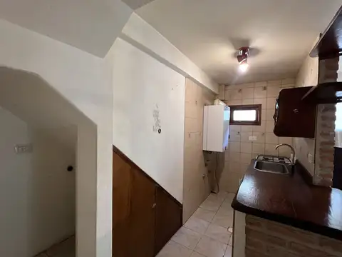 Depto Tipo Casa 4 ambientes con 1 baño