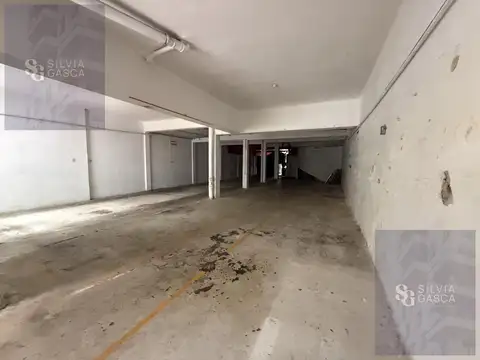 Depósito en Venta Parque Avellaneda