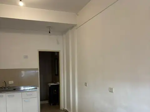 Depto Tipo Casa Monoambiente con 1 baño