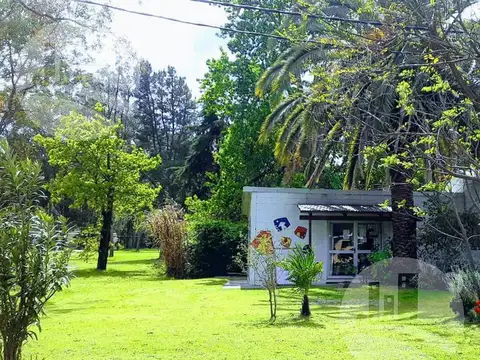 Hotel en Venta en Colonia del Sacramento, USD 920.000