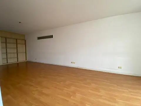 Departamento en Alquiler en Parque Chas, $ 670.000