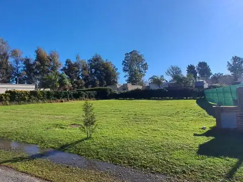 VENTA DE TERRENO EN BARRIO CERRADO LA CESARINA GENERAL RODRIGUEZ