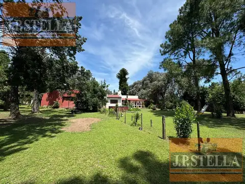 Campo / Fracción Comercial 12 Ha. y 3650 m² Edif. (4 Casas y Galpones) s/ RN 5 - Olivera
