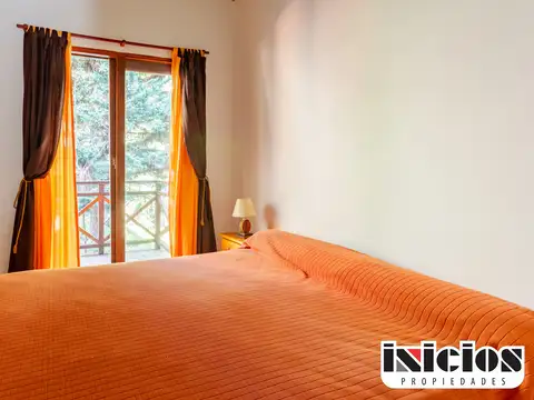 Hermoso tríplex en medio del bosque - C967